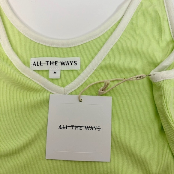 All The Ways Roxy Contrast Trim Top in Lime Size M - Picture 4 of 7
